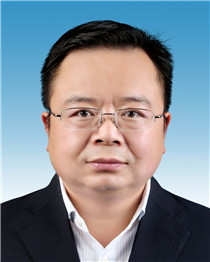 湯 瑩